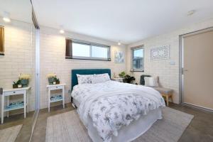 Sandon Point Coastal Abode