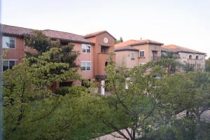 Los Gatos 2br w gym wd ac nr Creek trail SFO-1118
