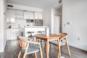 Berkeley 1br w gym roof wd nr Amtrak SFO-1262