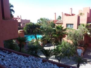 Luxurious Townhouse with sea views