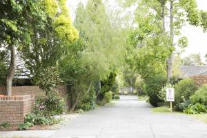 Hawthorn Holiday House