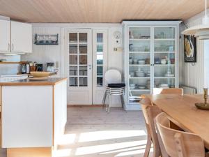 8 person holiday home in Ringkøbing-By Traum