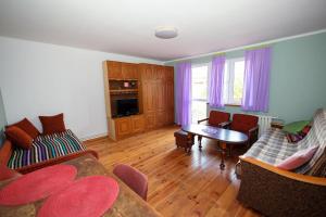 Free Bikes, WiFi, AC, Garden, 2 Beds