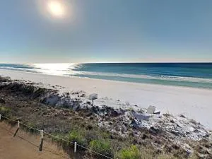 Beach House #302A - شاطئ ميرامار