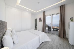 Villa Calhetascape by Villa Plus