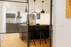 Parlamento Apartment - Esclusivo 120mq centro storico Palermo