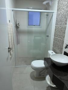 Praia Ingleses ap centro climatizado - 2 quartos - máximo 3 pessoas