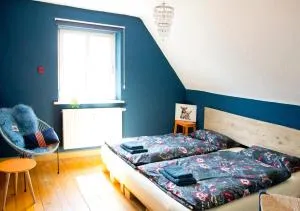 Villa Kunterbunt - sehr zentral, neu renoviert, 2SZ - 万根伊姆阿尔戈伊