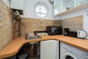 Galaxy studio near Bucharest Old Town