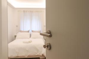 Ziani 5 Rome Vatican Apartment