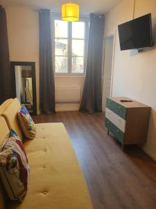 Appartements Studio ruffec 10 : photos des chambres