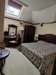 Attic King Room room in Hotel Carol