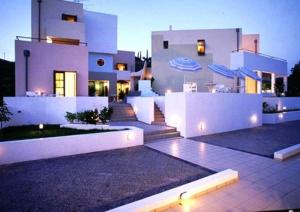 Blue Sky Hotel Apartments