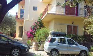 quiet home with sea view