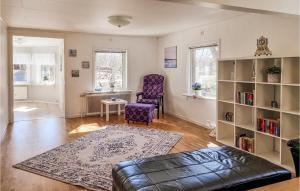 Nice Home In Långekärr With Kitchen