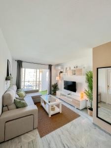 Cozy apartment with Pool - 3hvězdičkové hotely ve městě Torremolinos