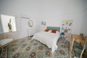 Casa Ricasoli by MANZONI COLLECTION