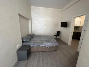 Kulisha 2bedroom apartment near Opera House with balcony