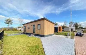 Gorgeous Home In Scherpenisse - Scherpenisse