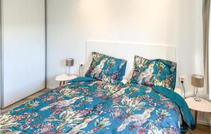 Gorgeous Home In Scherpenisse