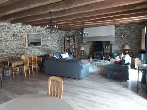 La Grande Maison - Les Gîtes de la Lohuas - Évran