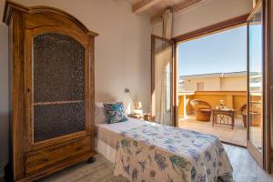 Lungomare Garibaldi - Attico a due passi dal mare img5