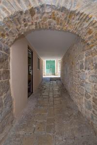 DIVA 2,stylish Old Town studio apartment near beach