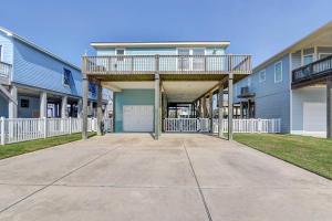 Stilted Galveston Vacation Home with Canal Views!