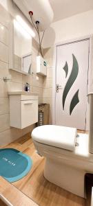 Apollo 3 - Luxury Apartment (City Center Studio)