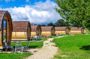 Sejours a la ferme Domaine Joseph LAFARGE Wine Resort Oeno-tonneaux experience : photos des chambres