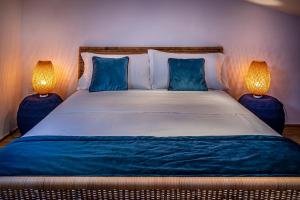 YiD Penthouse on Florence River with parking