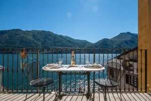 Rustic Suites At The Pier of Brienno - The House Of Travelers - Brienno