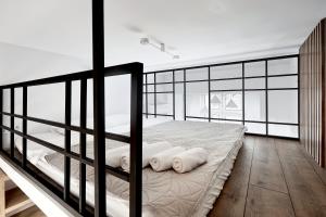 Długa 18 Apartament Premium z antresolą