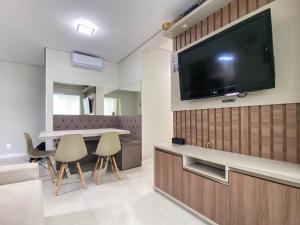 Apartamento encantador com piscina na Praia de Palmas Governador Celso Ramos