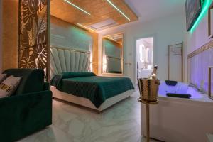 FASHION APARTMENT GOLD Bologna with JACUZZI & CAR GARAGE