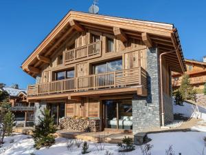 Chalets Chalet moderne lumineux proche pistes - 12 pers, 5 ch, parking, wifi, menage inclus - FR-1-566-43 : photos des chambres