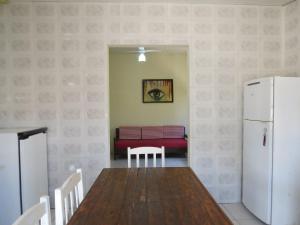 Casa com Piscina e Churrasqueira perto da Praia
