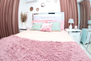 Luxurious 3-Bedroom Apartment with Pool & 247 security