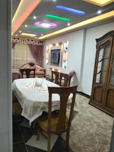 Miami Island Tower (برج جزيرة ميامي)