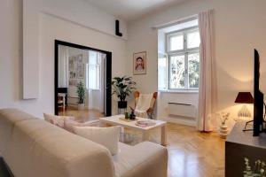 Apartments with WiFi Split - 20912