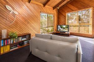 Grey Gum Lodge