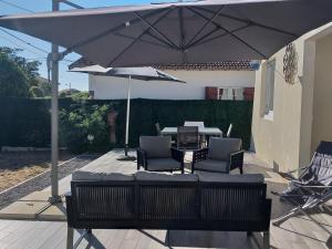 Maison Biscarrosse Plage : T2 Confortable avec Jardin, Terrasse et Parking, à 500m de lOcéan - FR-1-319-181