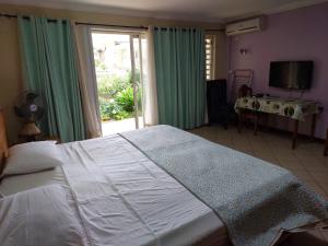 Les Peupliers Ground Floor Studio