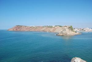 Laranjeira - House with private garden and pool