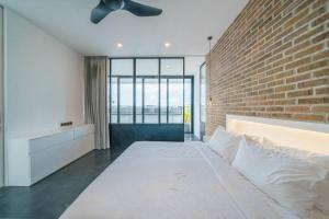 Loft Ludo 9: Cozy 1-bdr luxury loft in Great Location!