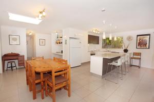 35 Santa Monica Avenue