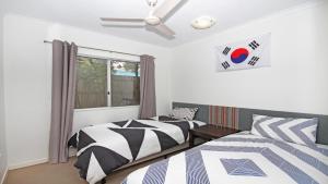 Unit 2 Sea Breeze Villas