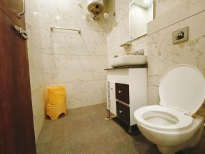 Hotel Bansal Paradise near golden temple