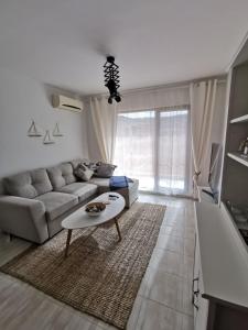 Lily Beach - Apartment 408A