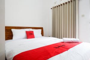 RedDoorz Syariah near Exit Tol Krapyak Semarang